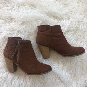 qupid brown booties